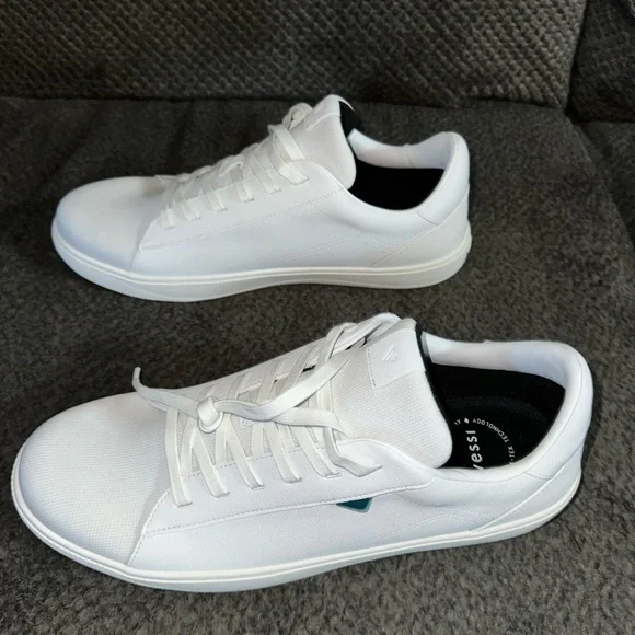 NEW pair of VESSI Soho Sneakers Size 13 Men’s - Picture 3 of 10